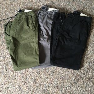 Lot of 3 AE Twill Joggers XS